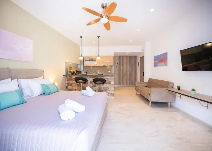 Private Patio - 3 Min Walk To - Diamond 1 *