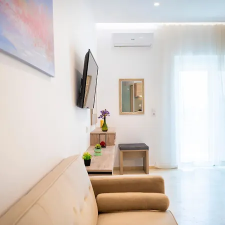 Private Patio - 3 Min Walk To - Diamond 1 *