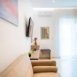 Private Patio - 3 Min Walk To - Diamond 1 *